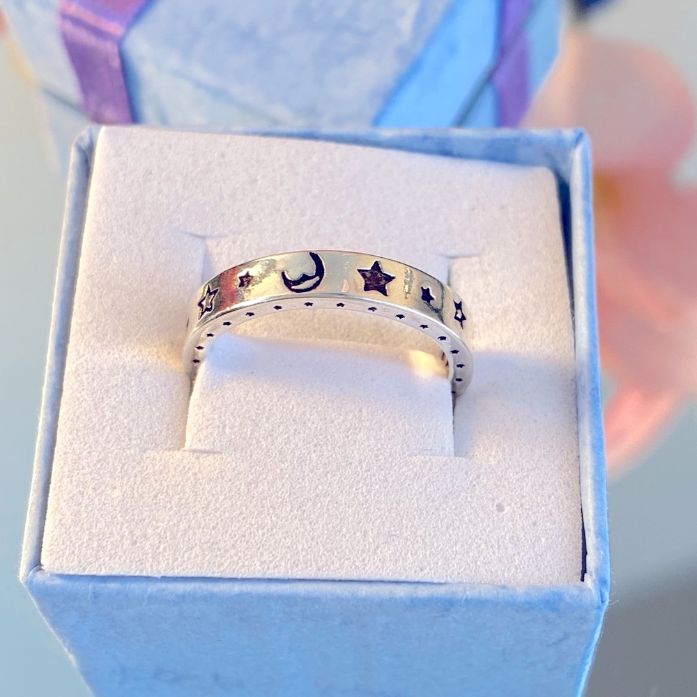 Sterling Silver 925 Celestial Hippie Ring.  Size 6, New in Box. - Picture 3 of 16